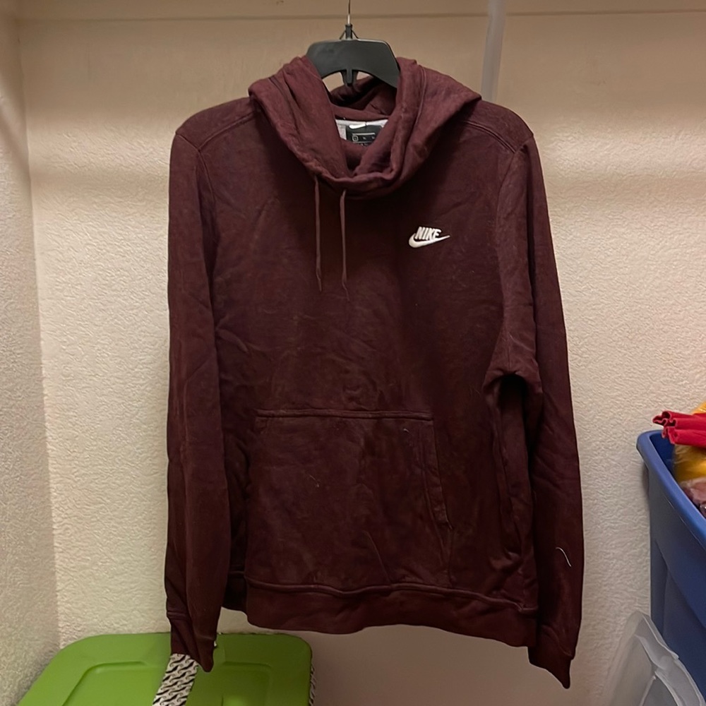 Nike pullover hoodie